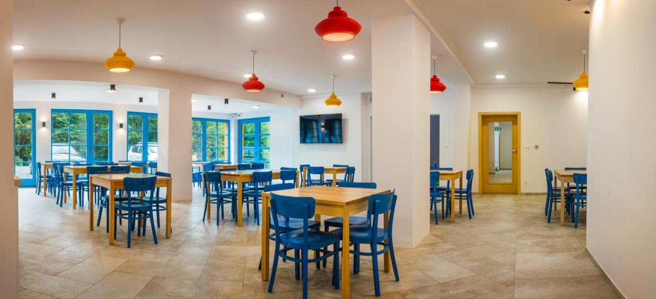 Hotel Edvard Frenstat pod Radhostem Ngoại thất bức ảnh