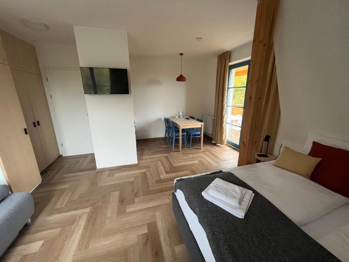 Hotel Edvard Frenstat pod Radhostem Ngoại thất bức ảnh