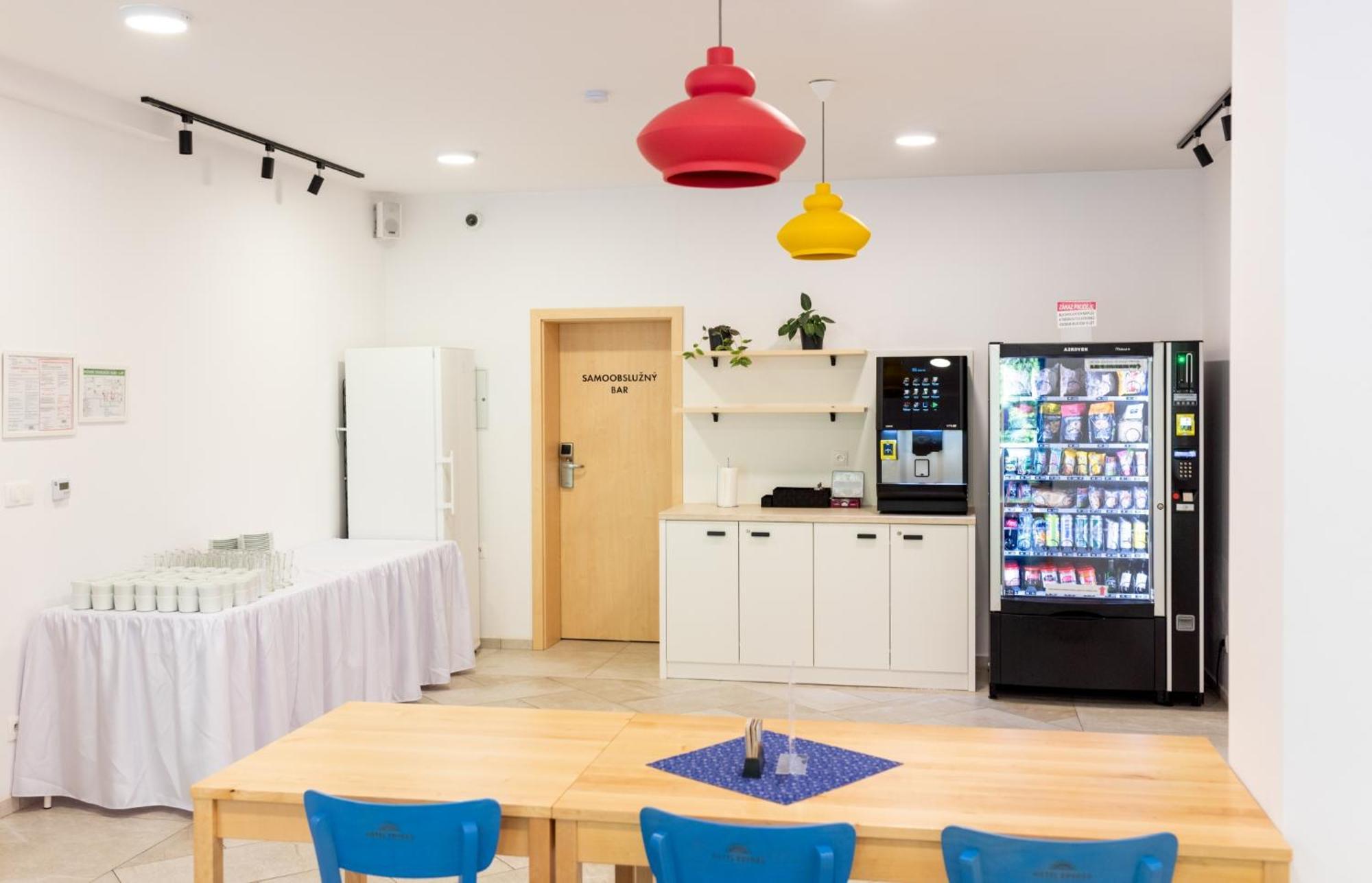 Hotel Edvard Frenstat pod Radhostem Ngoại thất bức ảnh
